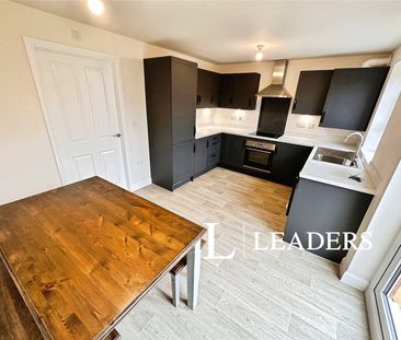 3 bedroom house to rent Chicory End, Stafford, Staffordshire, ST16 - Photo 1