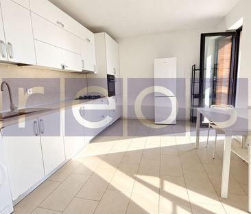 DE INCHIRIAT 3 CAMERE | TERASA | PISCINA | PARCARE | STR MARACINENI - Photo 3