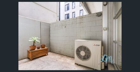 Fully Furnished Studio Apartment - Photo 5