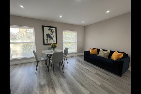 1 Bed Flat, Broad Street, RG1 - Photo 5