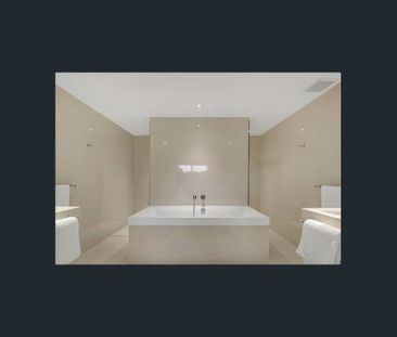 Spacious 3-bedroom unit with river views in the heart of West End! - Photo 6