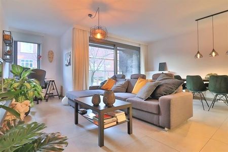 Appartement te huur - Foto 2