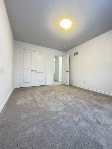 For Lease - 22 Fennell Street, Southgate, Ontario - Photo 3