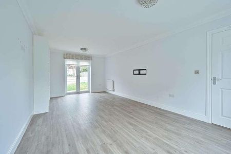 Wright Close, Bushey, WD23 - Photo 2