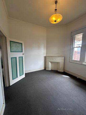 41 Hawthorn Road, Northcote VIC 3070 - House For Rent | Domain - Photo 3