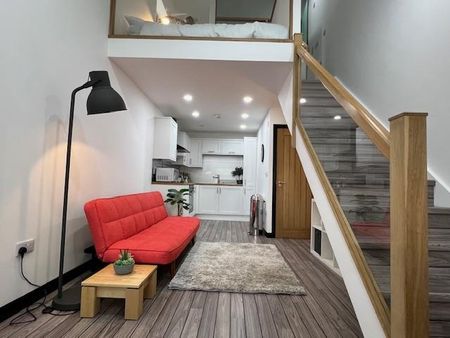 1 bedroom ground floor maisonette to rent - Photo 4