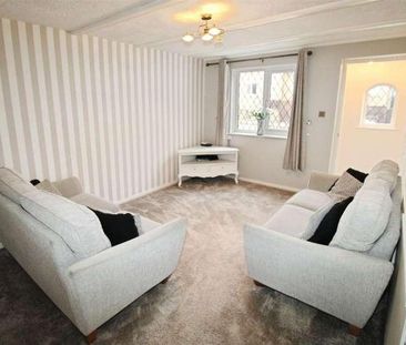Chapel Street, Eccleshill, Bradford, BD2 - Photo 5