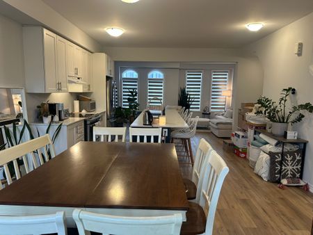 For Lease - 290 Equestrian Way Unit# 9, Cambridge, Ontario - Photo 2