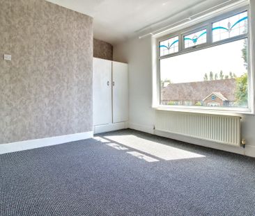 Gartons Lane, St. Helens - Photo 4