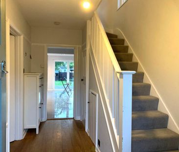 4 bedroom terraced house to rent - Photo 4