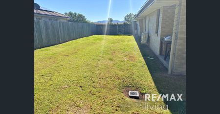 Modern Family Home Offering Space, Comfort & Convenience - Photo 2