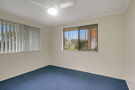 Stylish South Toowoomba Unit with Modern Comfort & Prime Location - Photo 4