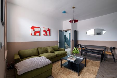 Fifth Avenue, Heaton, Newcastle Upon Tyne - Photo 4