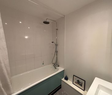 Location appartement 4 pièces, 105.06m², Le Plessis-Robinson - Photo 2