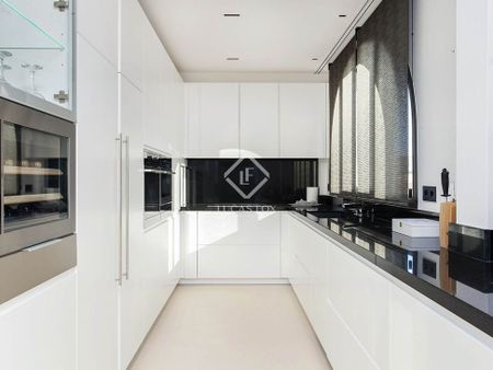 Barcelona, Catalonia 08002 - Photo 5