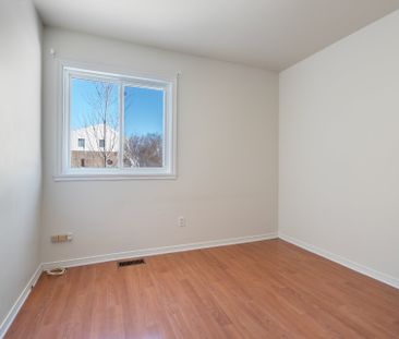 Maison de plain-pied - 88 Av. Greystone - Photo 3