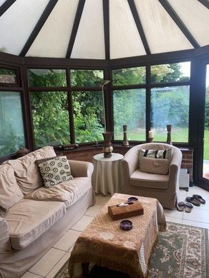 5 bedroom detached house to rent - Photo 1