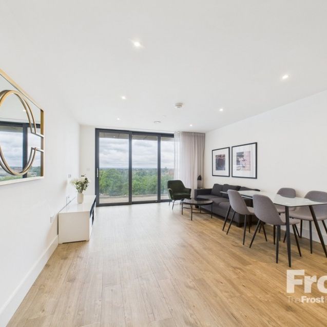 Sandown House, 124 High Street, Staines-Upon-Thames,TW18 - Photo 1