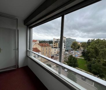 A LOUER - APPARTEMENT T3 - ROANNE CENTRE VILLE - Photo 3