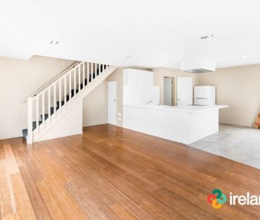 Sunny on Springfield - Photo 2