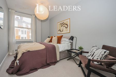 2 bedroom apartment to rent Pamphilon House, 196 High Street, Bromley, BR1 - Photo 5