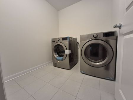 For Lease - 139 INVENTION Boulevard, Kanata, Ontario - Photo 4