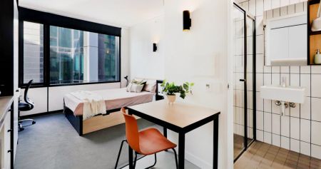 Standard Studio Apartment - Photo 2