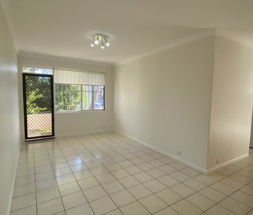 Modern 3 bedroom Unit - Photo 5