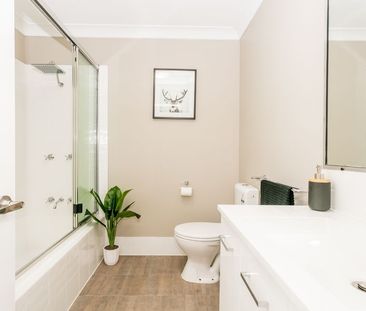 6/229 Browns Plains Road, Browns Plains QLD 4118 - Townhouse For Re... - Photo 1