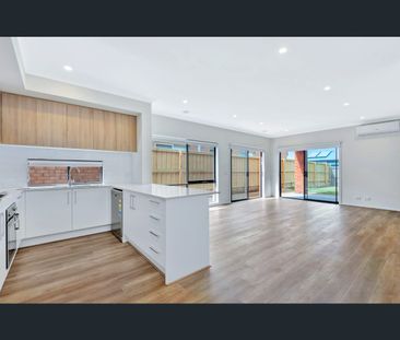 122 Estuary Blvd, Leopold, Vic 3224 - Photo 6