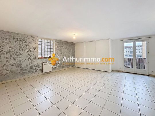 Location Appartement 3 pièces 72 m2 à Bourgoin-Jallieu - Photo 1