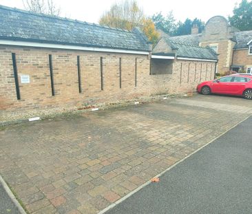 Cobb Close - Photo 2