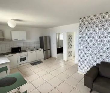 Appartement à louer 2 pièces 42m² - Photo 2