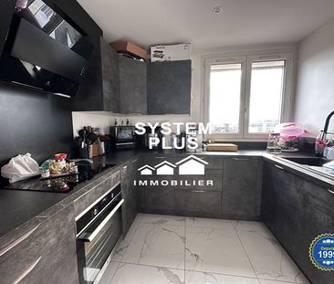 Location Appartement 4 pièces 65m² - Photo 2