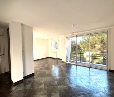 Location Appartement 3 pièces 60m² MARSEILLE 9ème - Photo 1