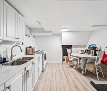 For Lease - 376 Fairlawn Street, Oshawa, Ontario - Photo 5