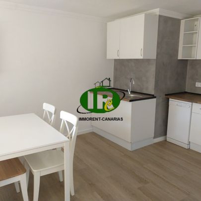 Portion of house with 1 bedroom and living room for rent in El Salobre - Photo 1