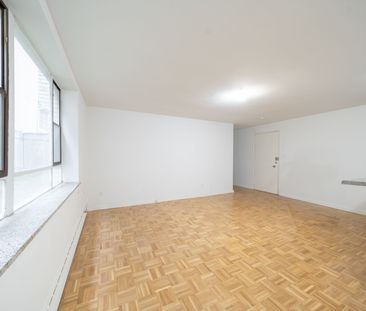 For Lease - 77 Erskine Avenue Unit# 104, Toronto, Ontario - Photo 2