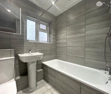 2 bedroom maisonette to rent - Photo 6