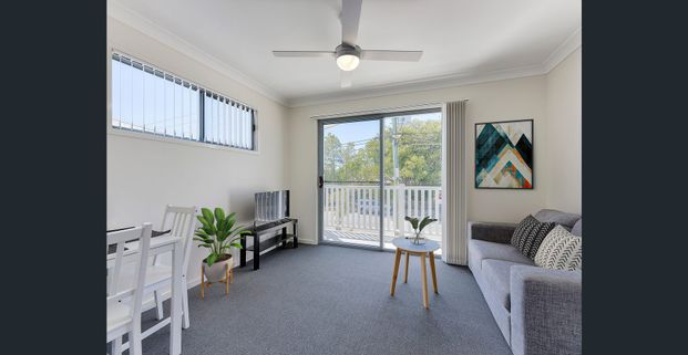 FULLY FURNISHED STUDIO APARTMENT - Photo 1