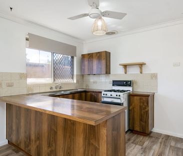 Spacious Living, Prime Location - Photo 2