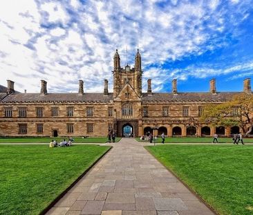 SPACIOUS ONE BEDROOM APARTMENT AT THE DUO BUILDING - Photo 6