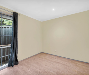 BEACH LIVING | FRANKSTON HIGH SCHOOL ZONE - Photo 3