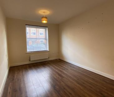 3 bedroom terraced house to rent - Photo 6