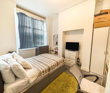 1 bedroom in a house share to rent - Photo 5