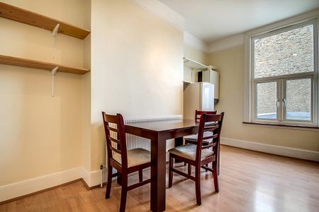 Marlborough Road, N19, London - Photo 3