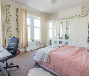 5 bedroom terraced house to rent - Photo 3