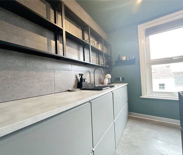 Portland-street, Newtown - Photo 5