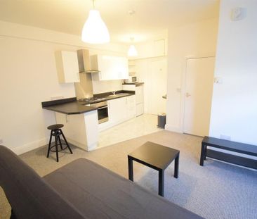 Studio to rent - Photo 3