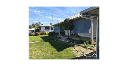 CUTE 3 BEDROOM COTTAGE - Photo 5